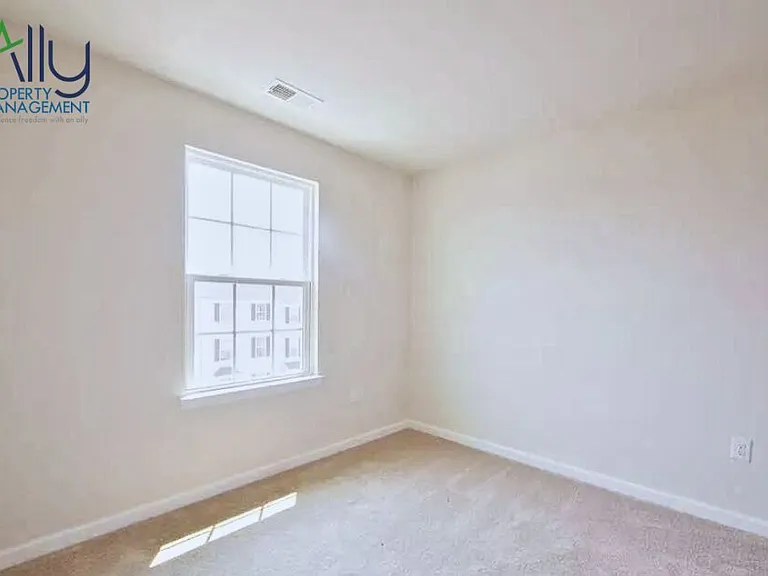 2424 Pocoson Wood Ct #1 — Photo 17