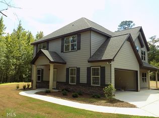 27 Stone Gate Dr, Lagrange, GA 30241