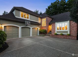 16119 NE 41st Ct, Redmond, WA 98052