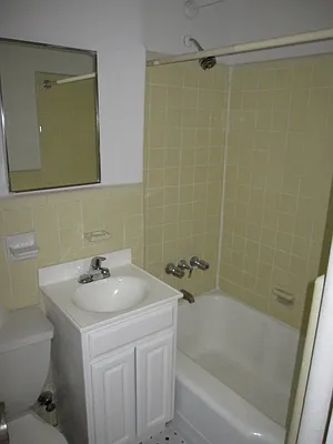 Rented by Sol Shamilzadeh, Lreb | media 4