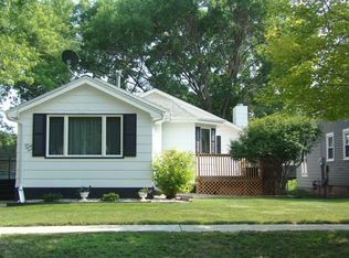 1031 E 2nd Ave, Mitchell, SD 57301