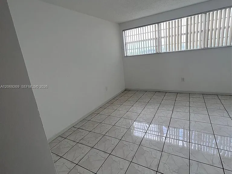 10500 SW 8th St #410 — Photo 21