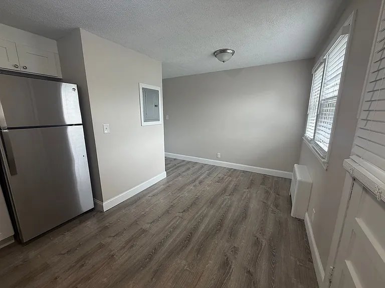 Shawomet Gardens Apartments — Photo 19