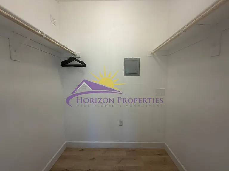 4109 Hill St — Photo 14