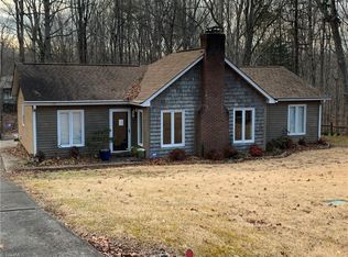 5309 W Rock Dr, Pfafftown, NC 27040