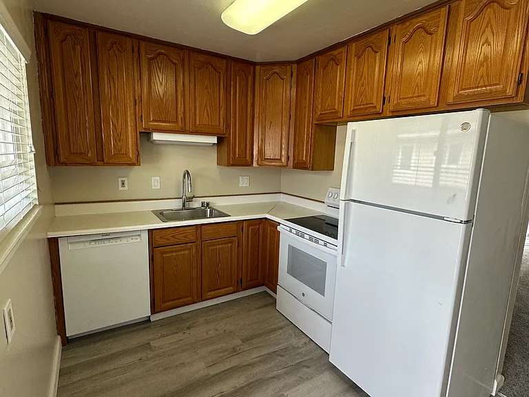 460 N Winchester Blvd #10 — Photo 9