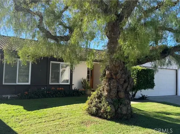 9466 Warbler Ave, Fountain Valley, CA 92708