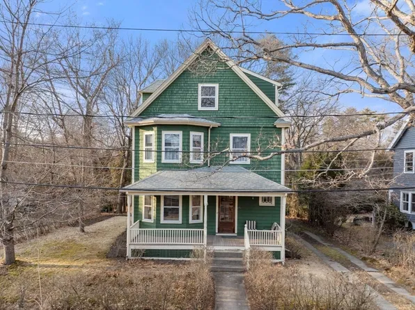 25 Oak Ter, Newton, MA 02461