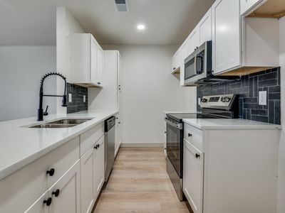 28 W Mountain Creek Dr #27, Grand Prairie, TX, 75052
