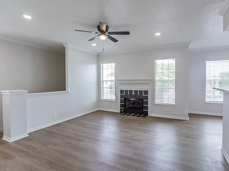 Park Place at Shelby Farms — Photo 16