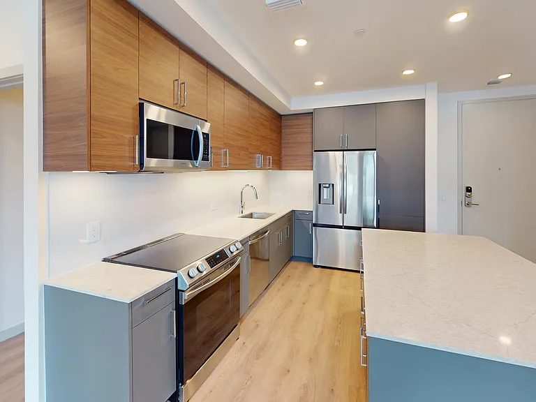101 N Meridian — Photo 103
