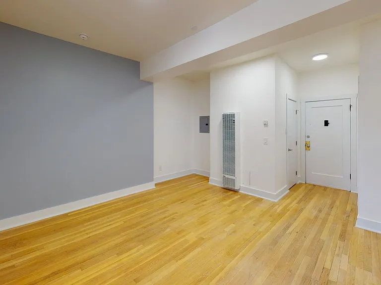 1290 Grove St — Photo 19