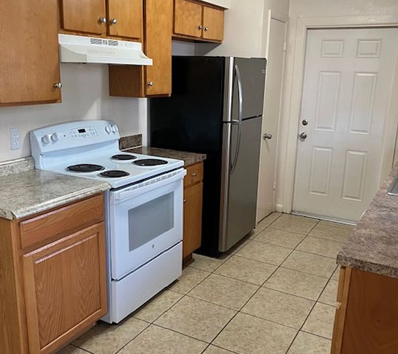 1st image of 116 Horst Rd
