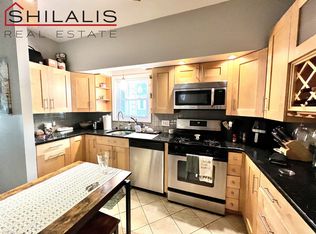 93 Fayette St, Watertown, MA 02472