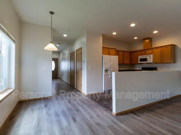 865 NW Ivy St, Camas, WA 98607
