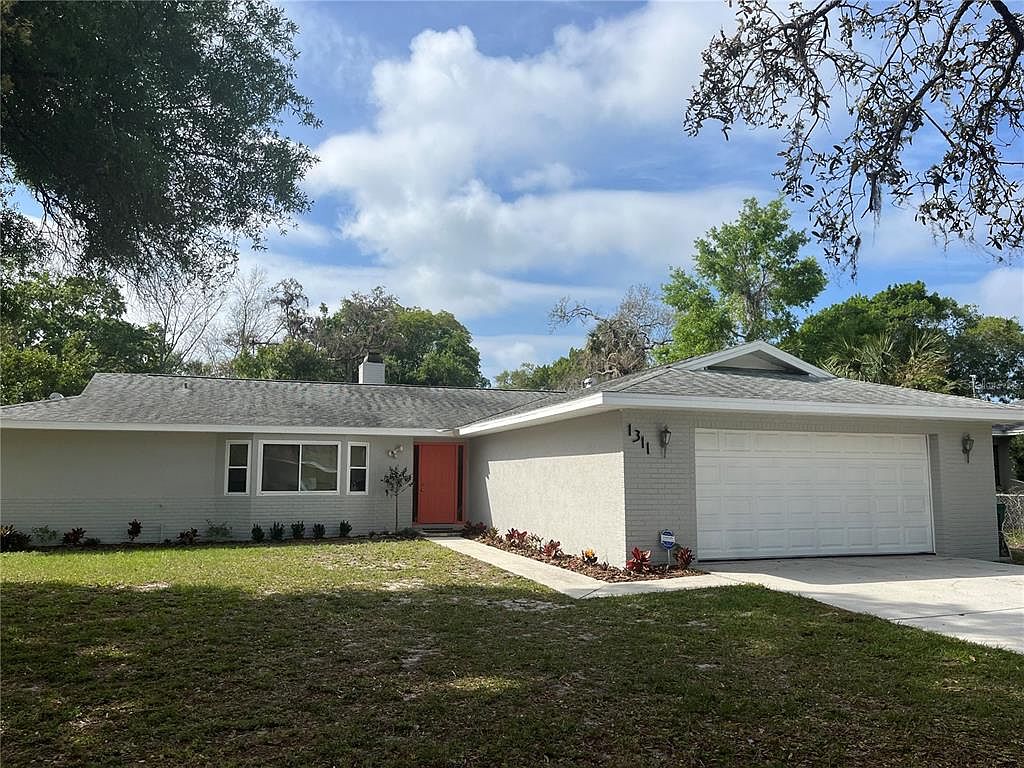1311 4th St W, Palmetto, FL 34221 | MLS #TB8334498 | Zillow