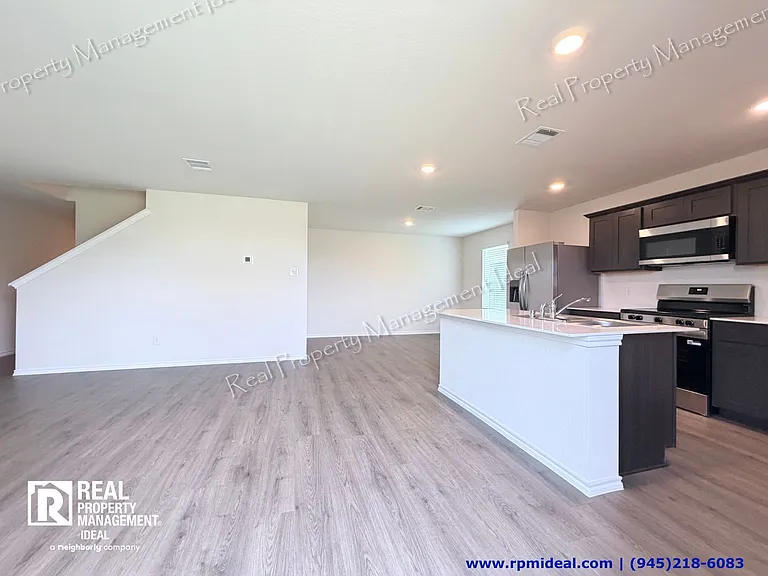 1137 Southfield Dr — Photo 6