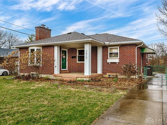 2nd image of 3817 California Ave