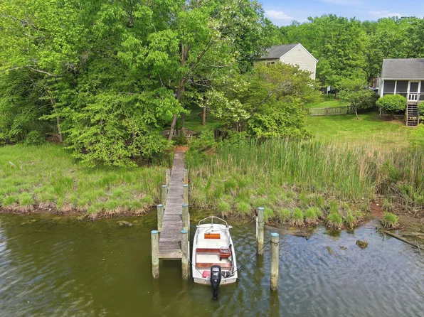 996 Headwater Rd, Annapolis, MD 21403