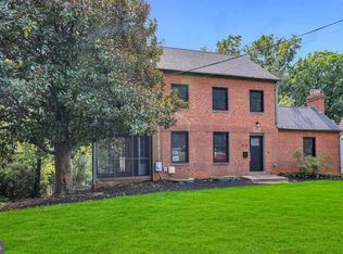 4107 Clagett Rd, Hyattsville, MD 20782