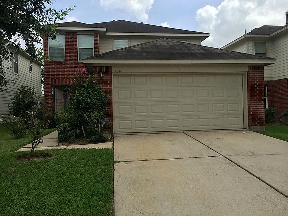 1st image of 14243 Beech Meadow Dr