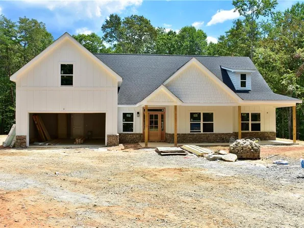 1683 Highway 105, Baldwin, GA 30511