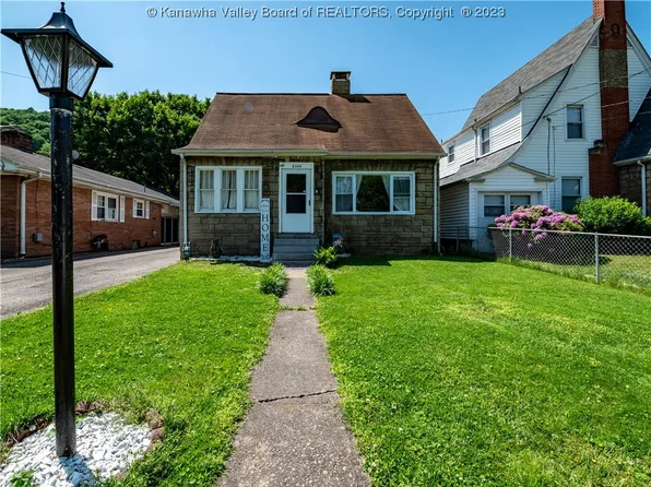 6549 Roosevelt Ave, Charleston, WV 25304