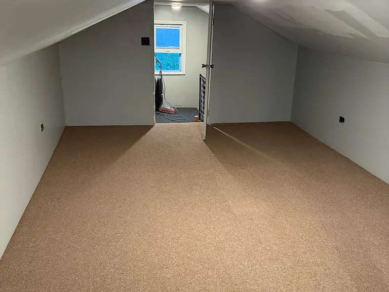 439 Pulaski Rd — Photo 12