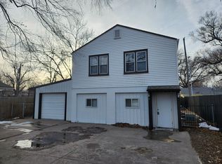 2153 S Santa Fe St, Wichita, KS 67211