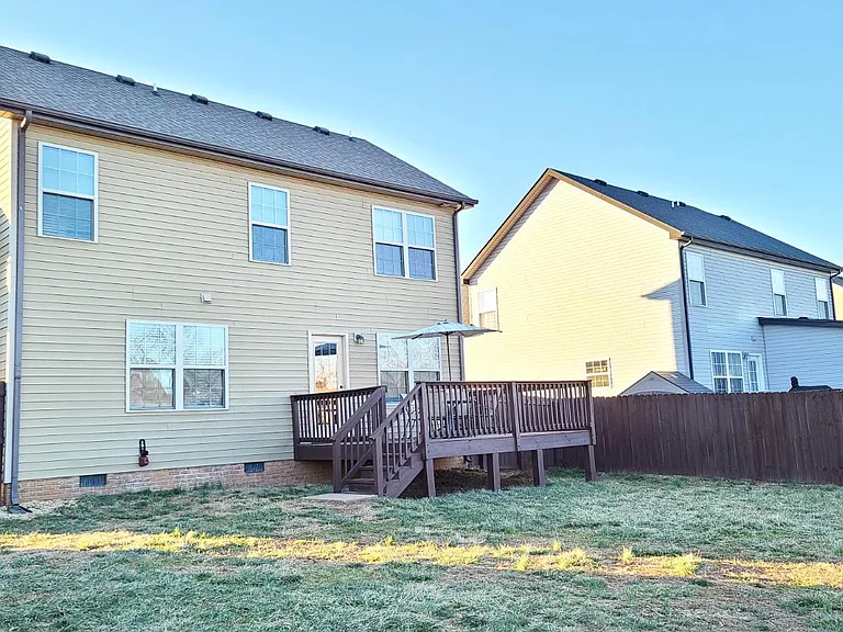 982 Dwight Eisenhower Way — Photo 26