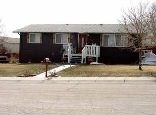 1306 Delta St, Rawlins, WY 82301