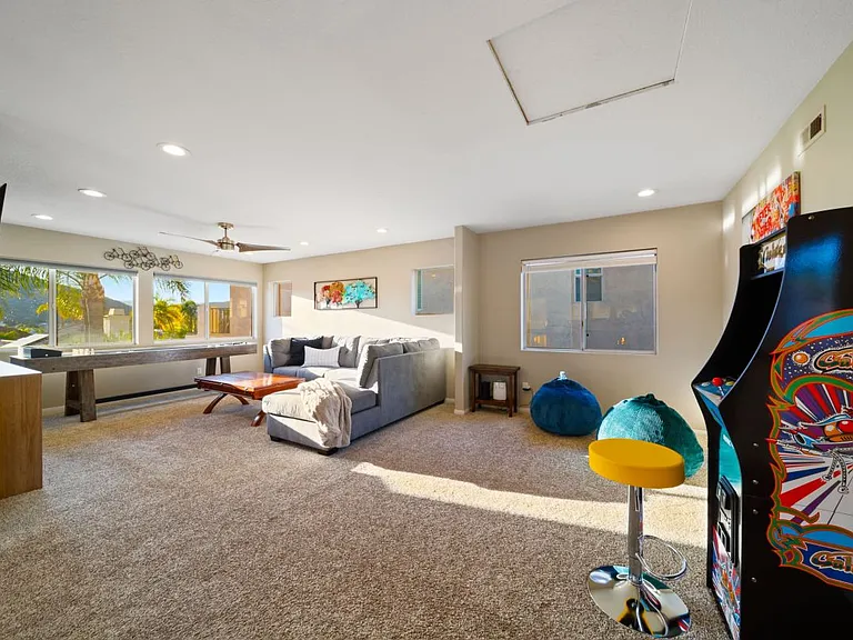 18106 Chieftain Ct — Photo 3