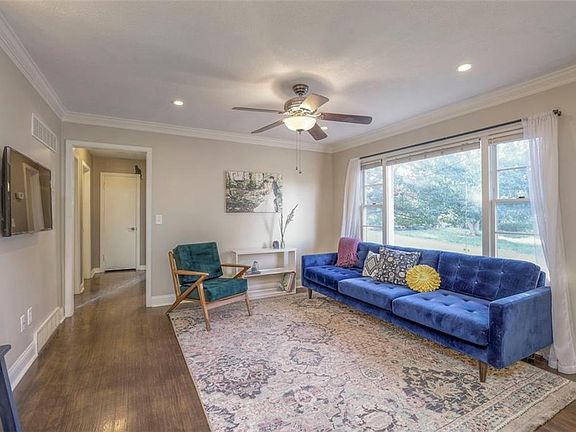 3rd image of 3134 W 46th Ave
