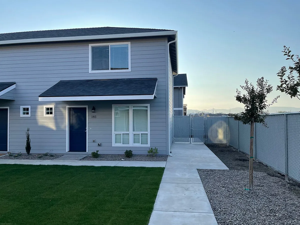 Building Photo - 185 Northridge Ter