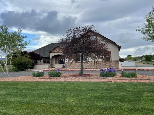 998 Crown Ct, Grand Junction, CO 81505