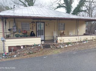 690 River Rd, Newport, TN 37821