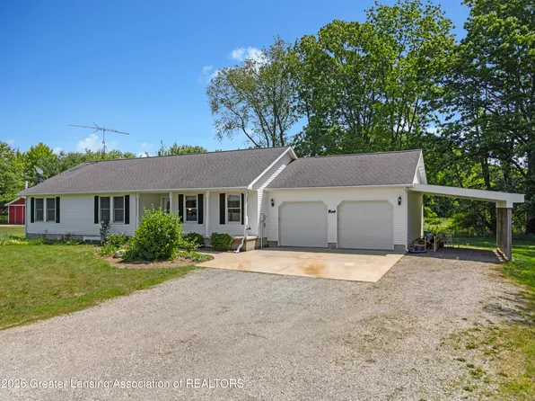 2992 Budd Rd, Stockbridge, MI 49285