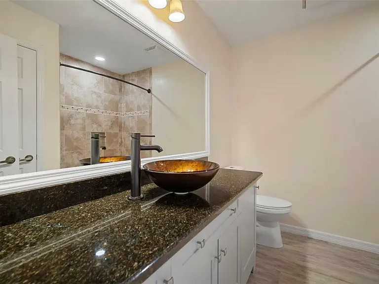 910 Spindle Palm Way — Photo 37