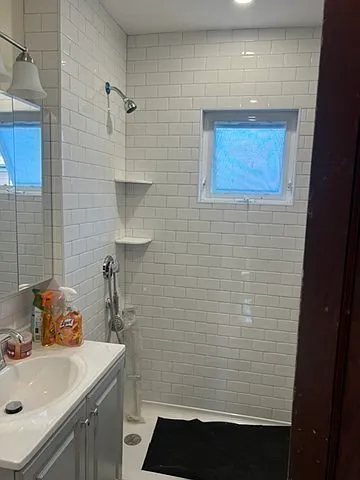 98-100 Granite Ave #3 — Photo 7