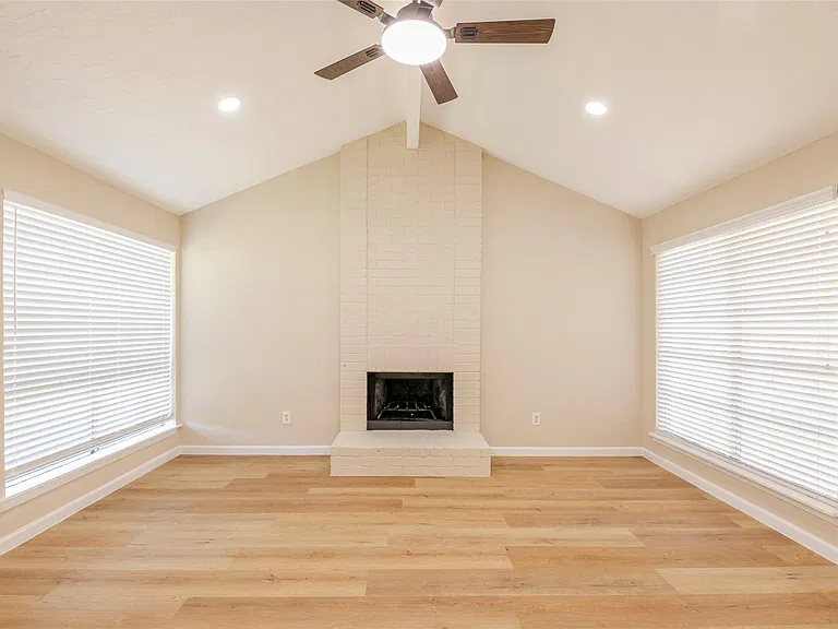 1262 Rock Canyon Dr — Photo 9