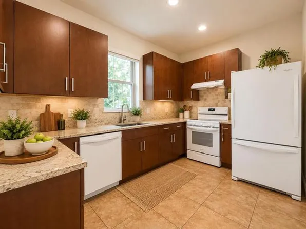 6958 Long Pine Cir, Coconut Creek, FL 33073