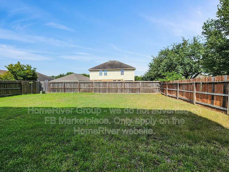 17927 Serene Shore Dr — Photo 19