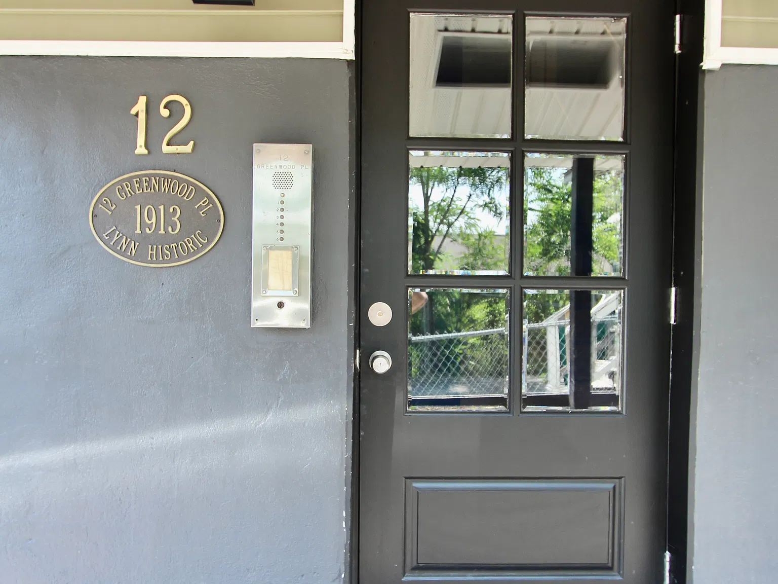 12 Greenwood Pl — Photo 3