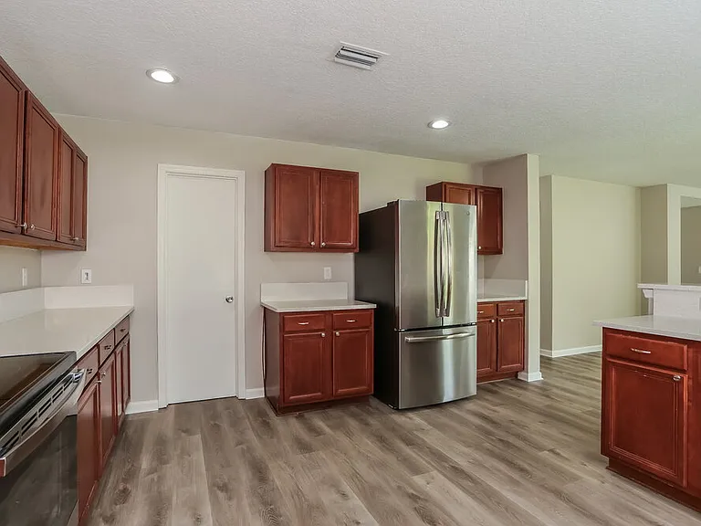 12290 Lawson Creek Dr — Photo 10