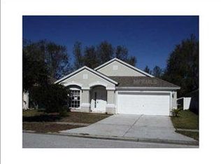 5862 War Admiral Dr, Zephyrhills, FL 33544
