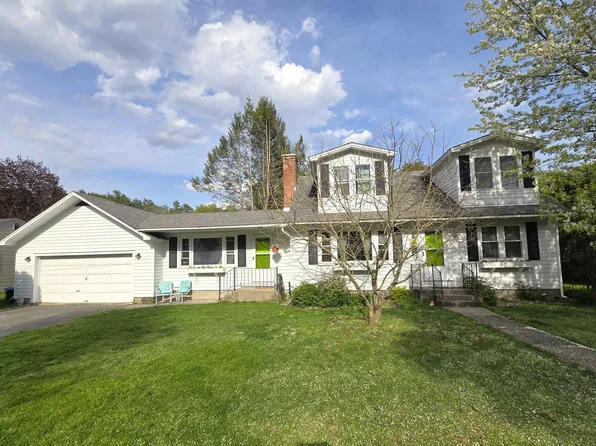25 Speno Court, Brattleboro, VT 05301