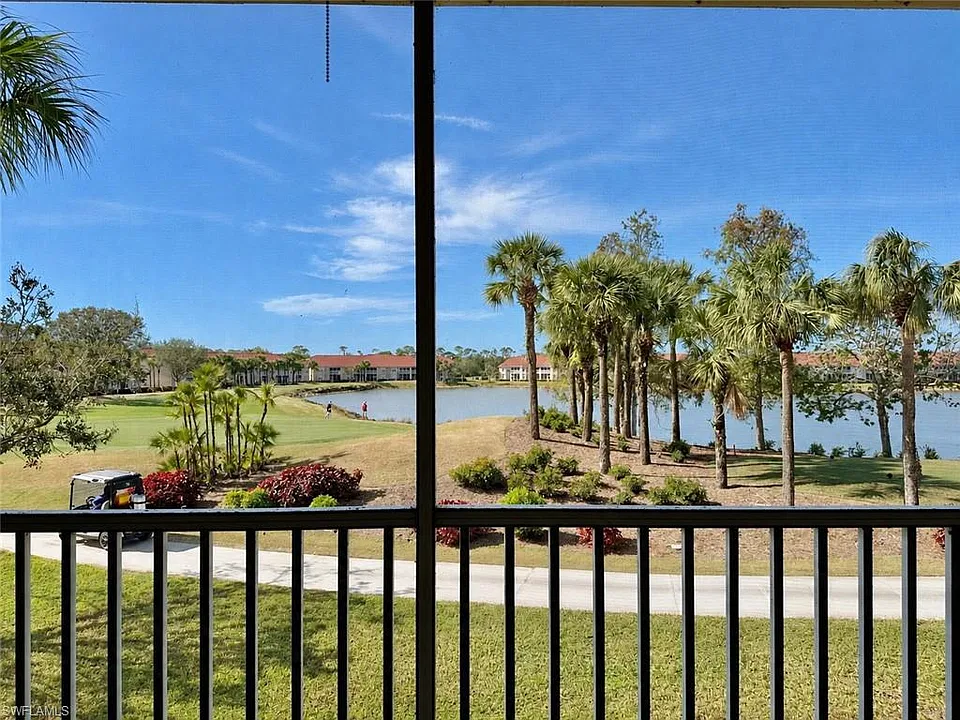 2740 Cypress Trace Cir #2720