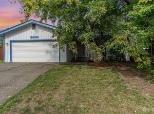 2110 SW 349th Pl, Federal Way, WA 98023