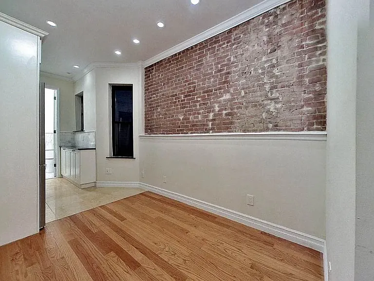 101 Lexington Ave #2A — Photo 2