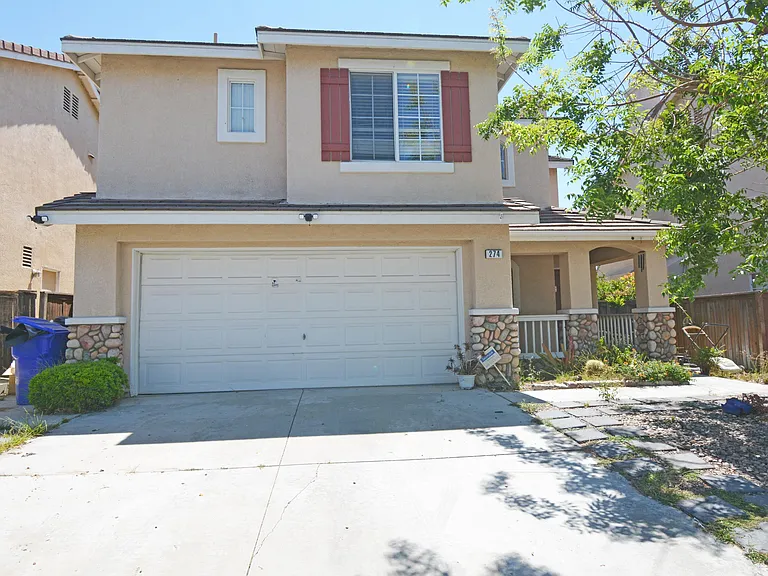 274 Settlers Rd — Photo 1